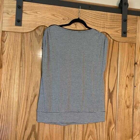 Maurices Top V Neck Wrap Style Sleeveless Women's Large - Picture 6 of 6